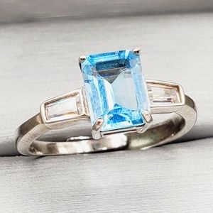 Emerald Cut Sky Blue Topaz 925 sterling silver ring
